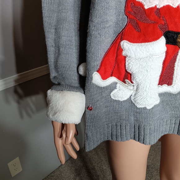 Size 1X Christmas sweater. - Picture 2 of 6